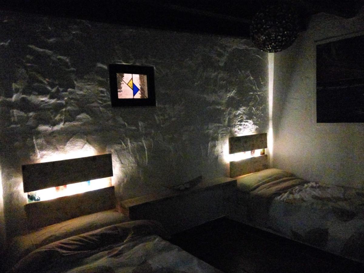 Tías Aloelux Villa !! - Private Villa With Pool , Jacuzzi, Cinema, Massage ,Wonderful View, Art Desing Villa מראה חיצוני תמונה