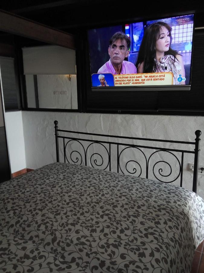 Tías Aloelux Villa !! - Private Villa With Pool , Jacuzzi, Cinema, Massage ,Wonderful View, Art Desing Villa מראה חיצוני תמונה