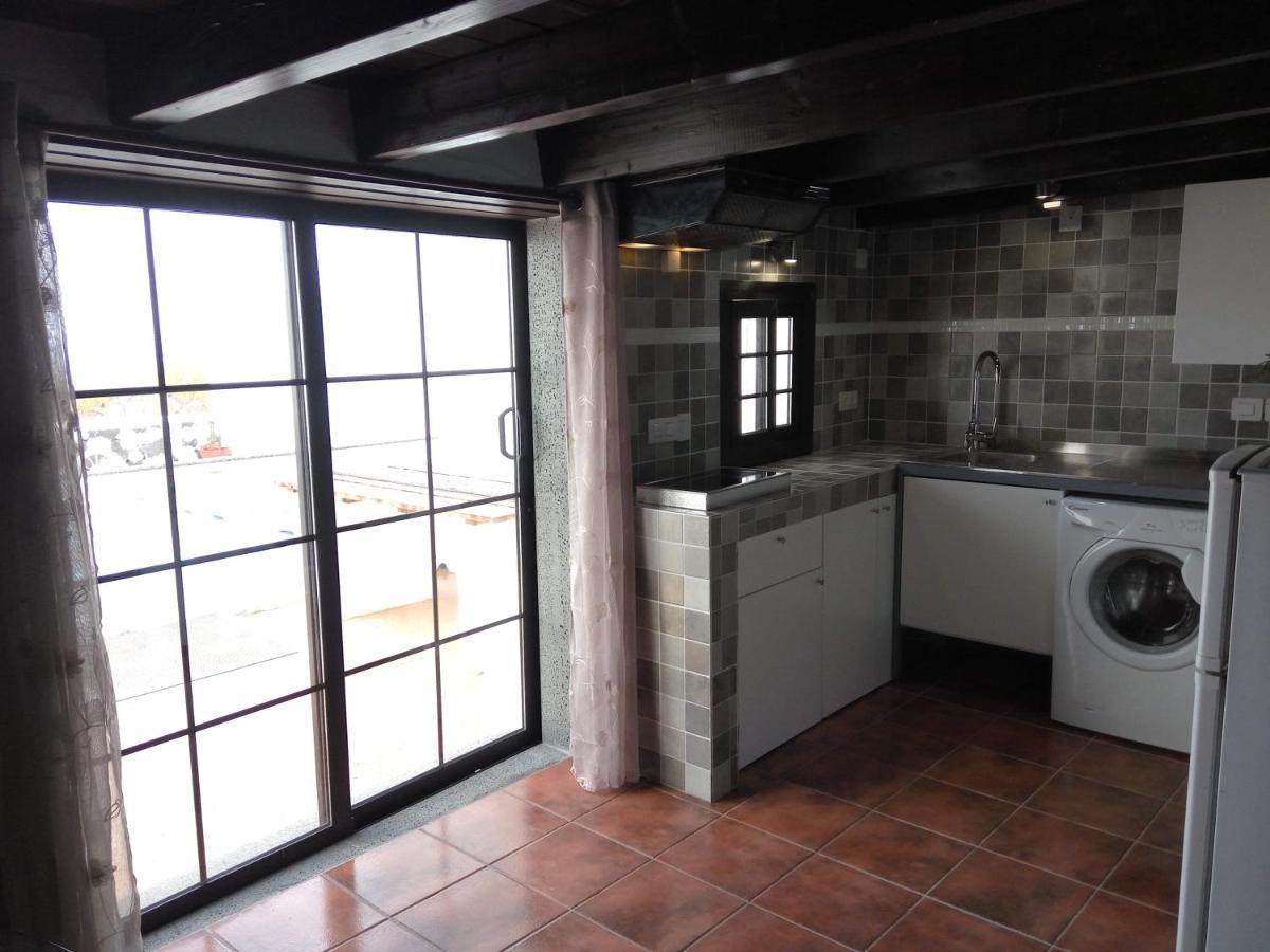 Tías Aloelux Villa !! - Private Villa With Pool , Jacuzzi, Cinema, Massage ,Wonderful View, Art Desing Villa מראה חיצוני תמונה