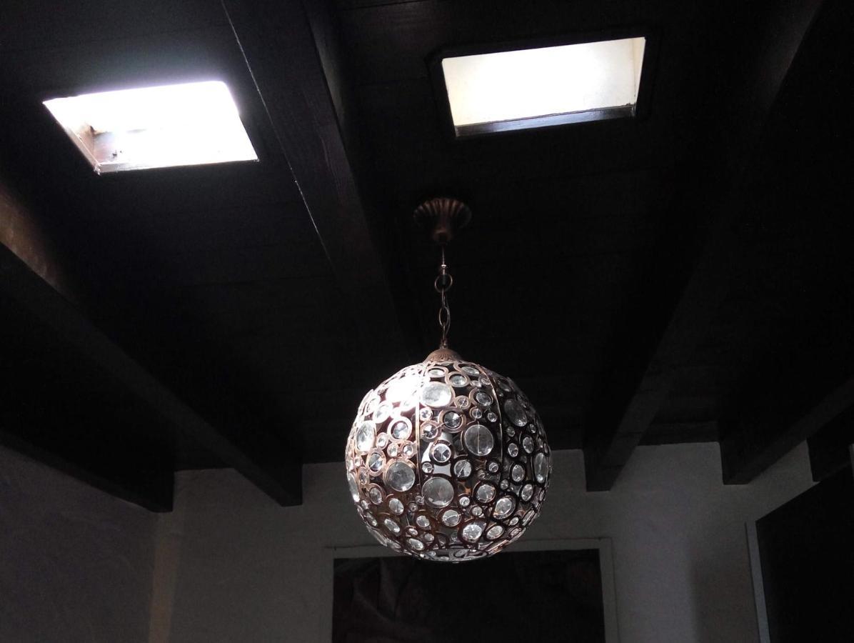 Tías Aloelux Villa !! - Private Villa With Pool , Jacuzzi, Cinema, Massage ,Wonderful View, Art Desing Villa מראה חיצוני תמונה