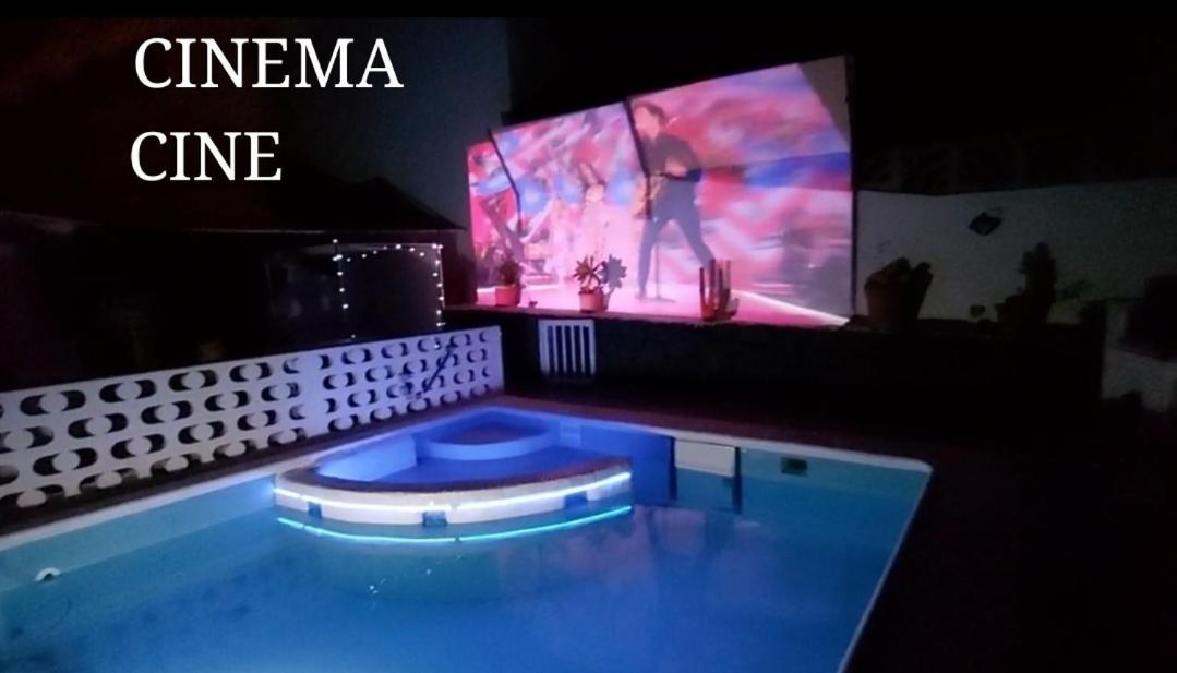 Tías Aloelux Villa !! - Private Villa With Pool , Jacuzzi, Cinema, Massage ,Wonderful View, Art Desing Villa מראה חיצוני תמונה